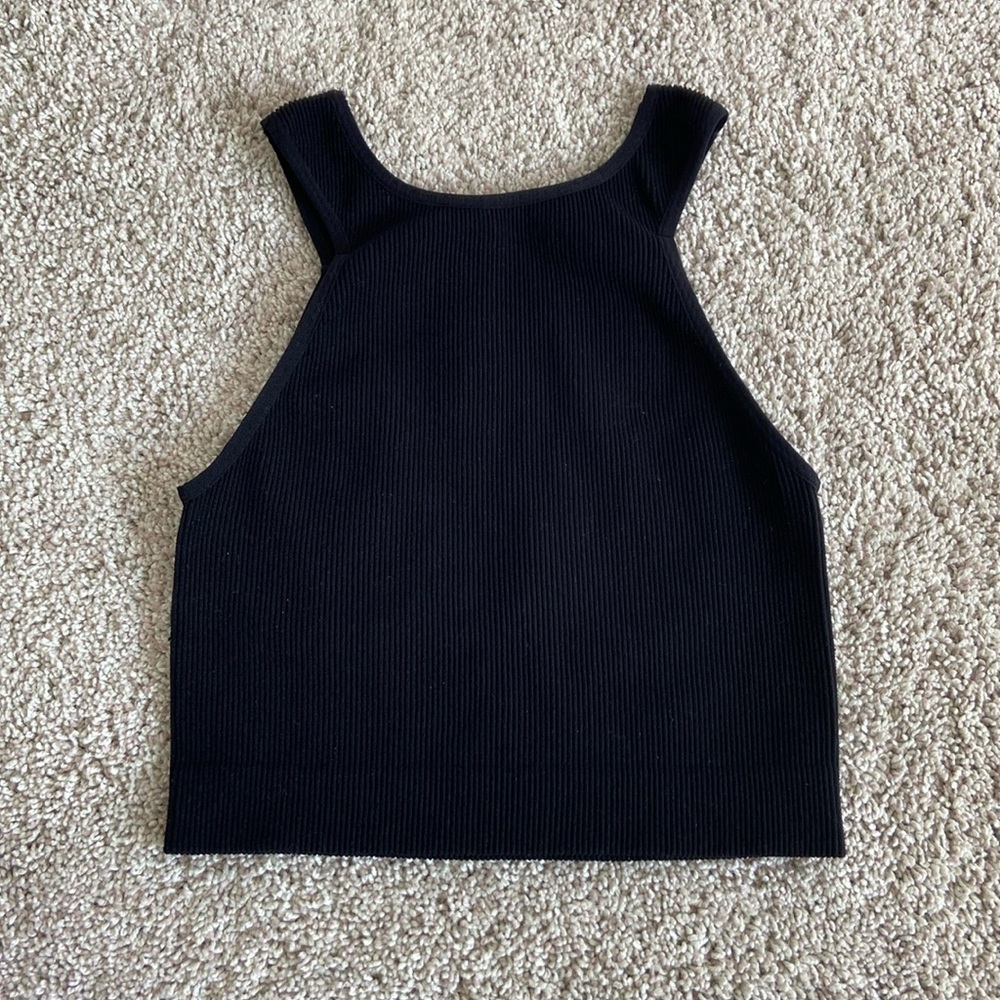 Dynamic • Black Stretchy Seamless Ribbed High Neck Cropped Tank